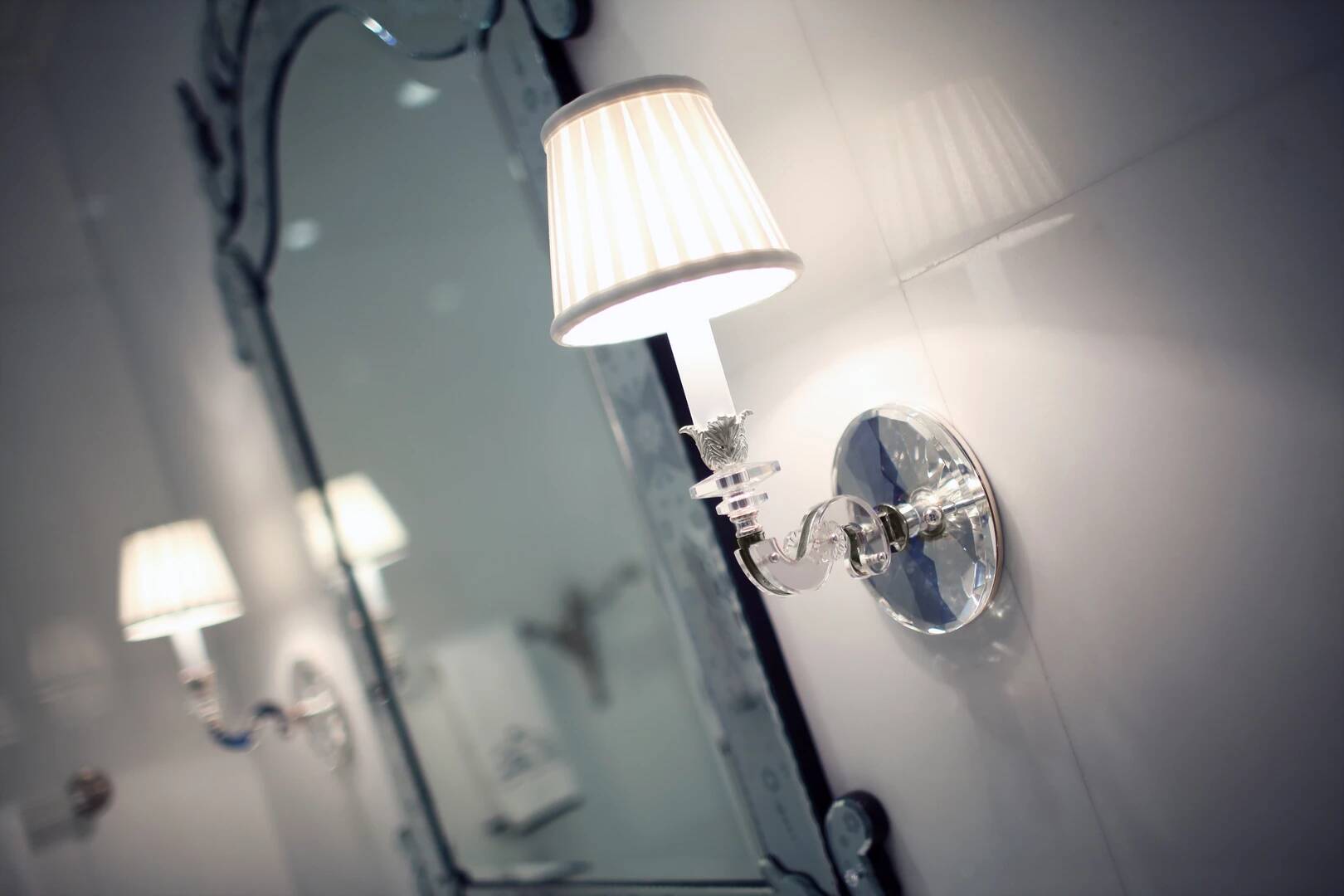 Lighting systems in the bathroom